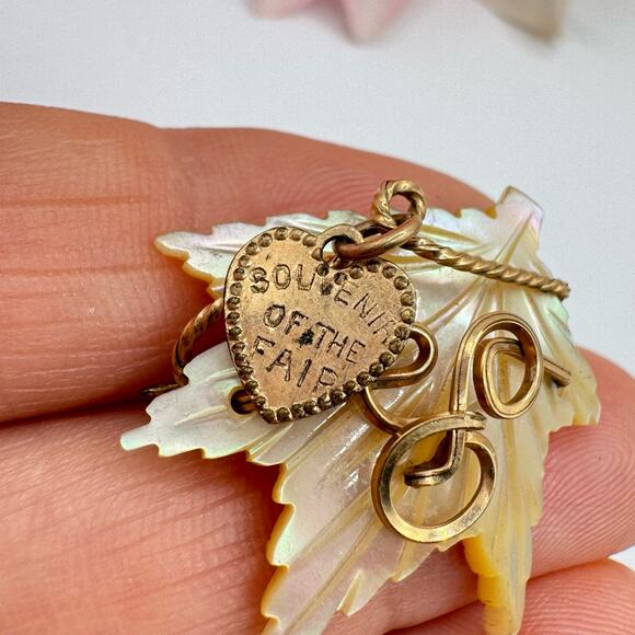 Vintage Carved MOP Leaf Pin Wirework Heart Charm Souvenir Of The Fair Engraved - Picture 4 of 11